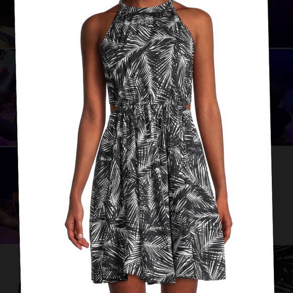 Tropical print cutout dress - Picture 3 of 4